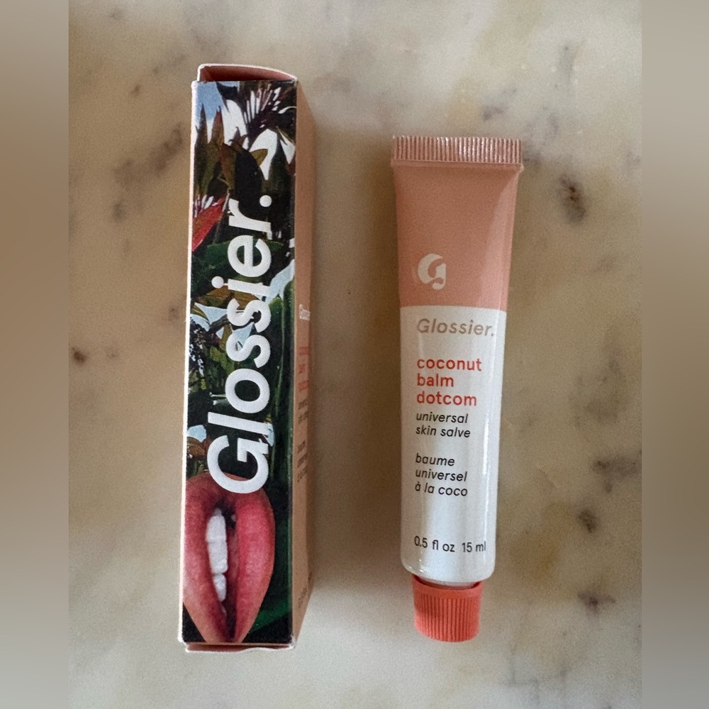 Glossier Coconut Balm Dotcom - Cream and Coral